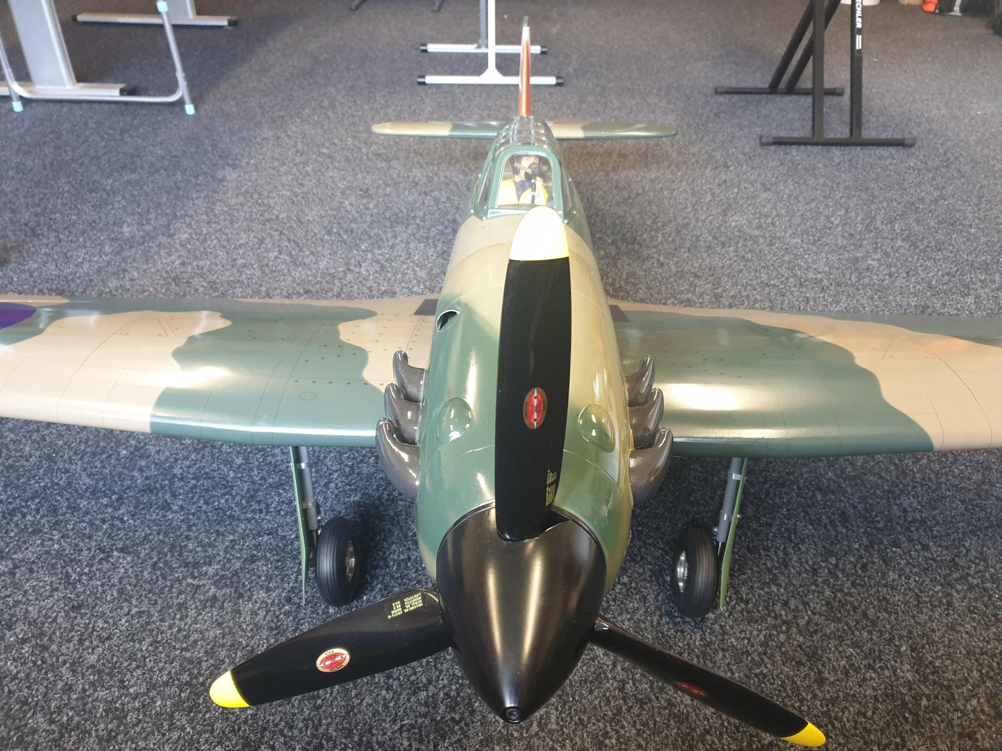 Blackhorse 87" Hurricane w/Saito FG-40