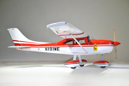 Phoenix Models 20cc Cessna 182 - PH085